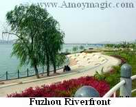 Fuzhou River front park