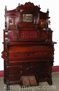 an organ at the Gulangyu Organ Museum