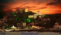 The surrealistic beauty of Gulangyu Islet by night